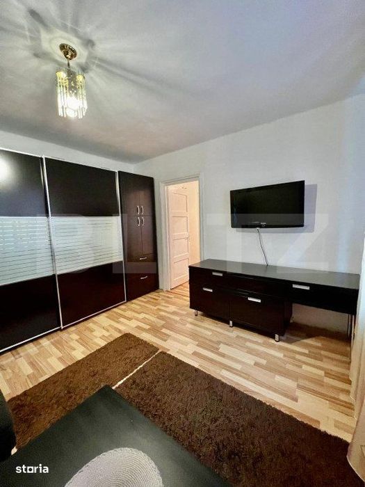 Apartament 2 camere semicentral, 41 mp, zona strazii Paris