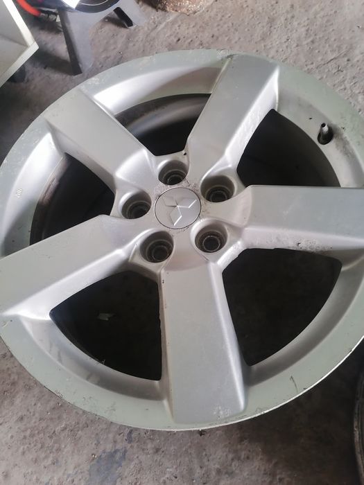 Продам диски в хорошем состоянии.