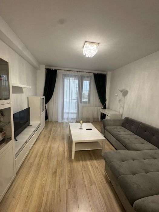Apartament de inchiriat in bloc nou