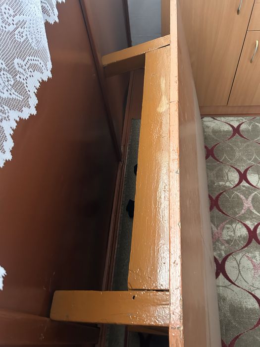 Продам стол низкий прямоугольный