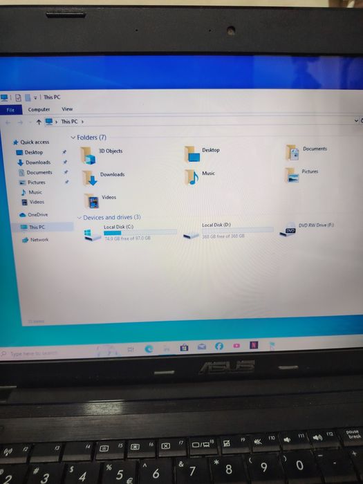 Laptop asus 19 inch