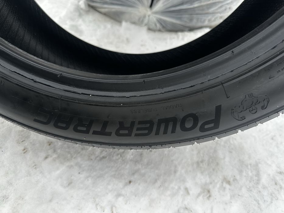 235/45ZR18 POWERTRACK летний.