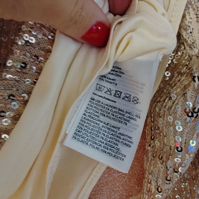 Body cu paiete bej deschis de la H&M mărimea XL