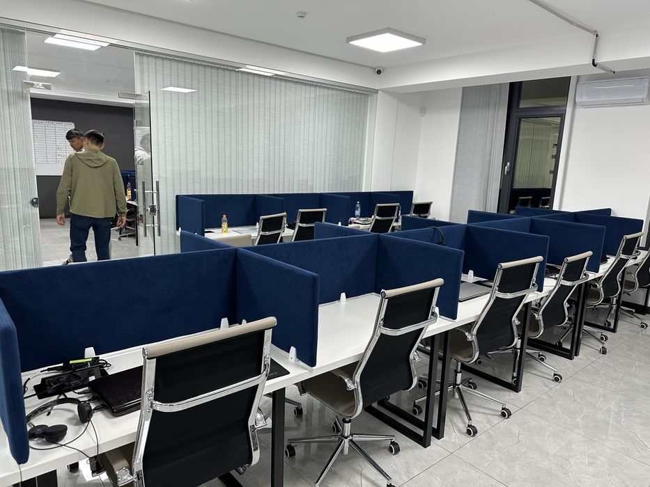 Офисные столы для call centr