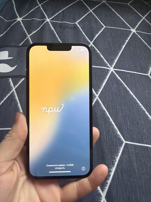 Продам Айфон 13/128