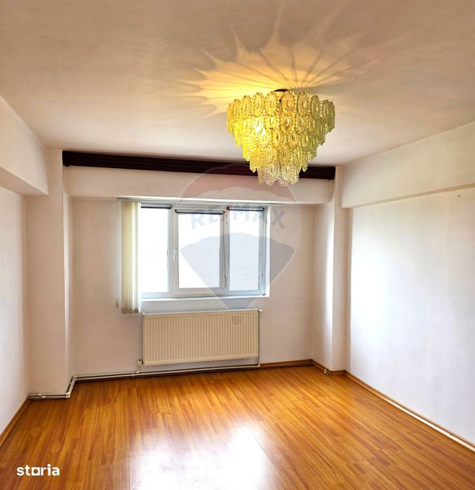 Apartament 3 camere, în zona Pod, Ramnicu Sarat et.4/4