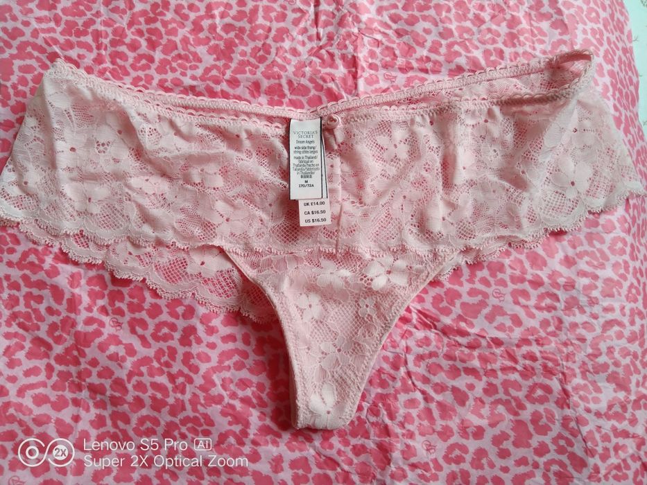 Ново бельо,стринг,бикини Victoria's secret