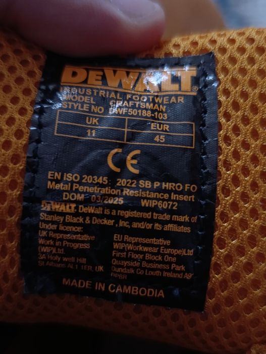 Мужской Сапок сатылады басында темири бар(Англиядан 50 фунтка сатып ал