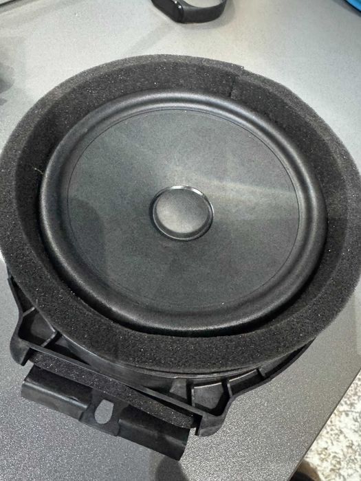 Продается оргинал калонка Трекер-2