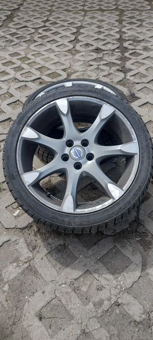 Джанти за Волво 18 с гуми
