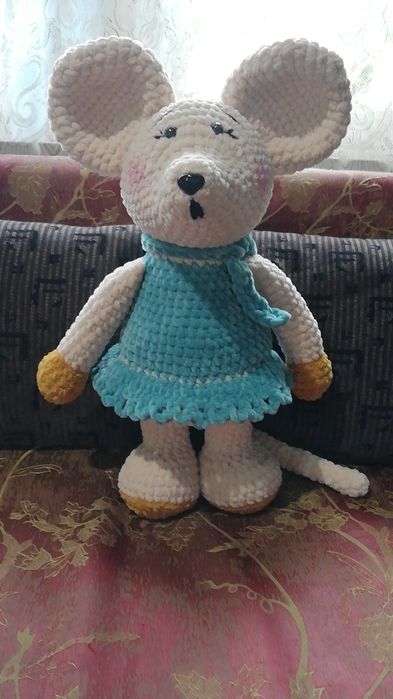 Продам игрушки вязаные