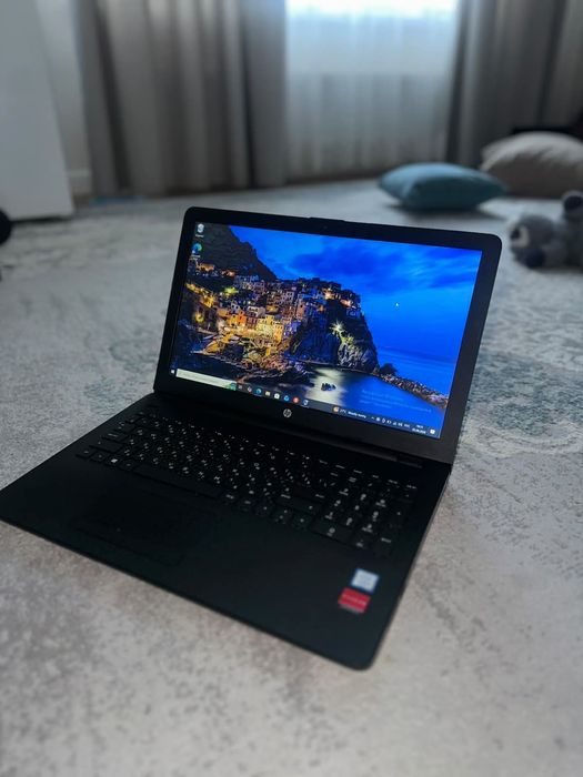 ноутбук HP Laptop 15-bs0xx