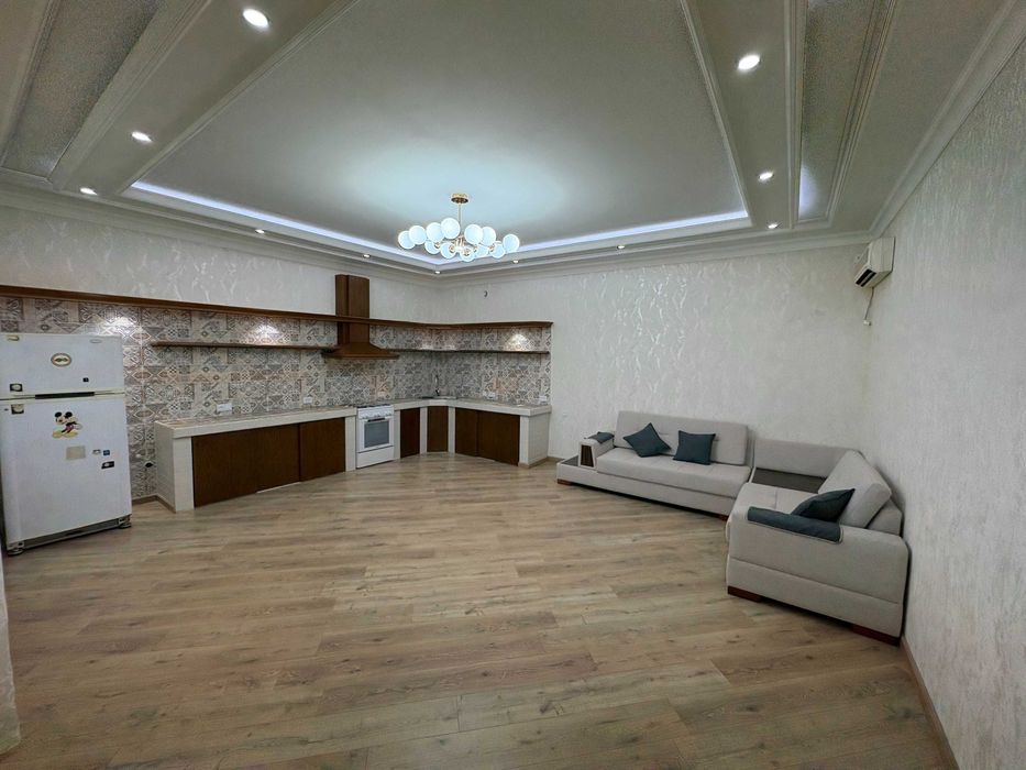 Дом с новым ремонтом, летняя кухня, гараж, комплекс СПА, кинотеатр