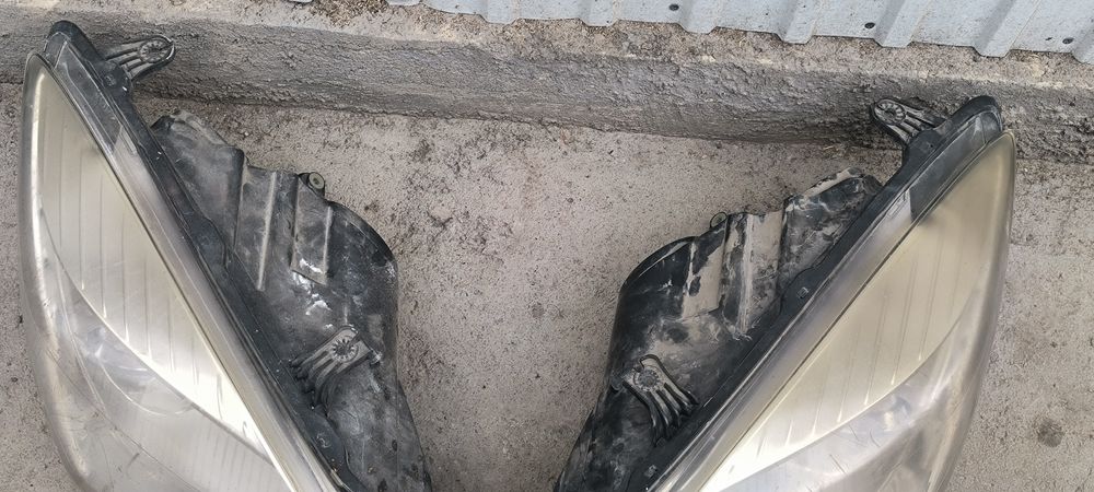 Продам фары чанган