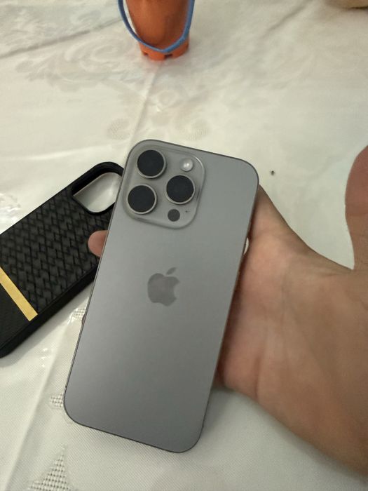 iphone 16 pro titan