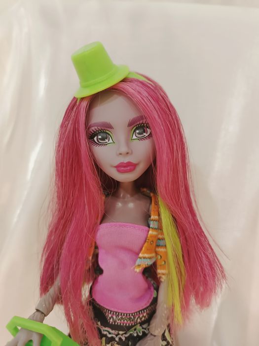 Кукла Monster High Марисоль Кокси Monster Exchange