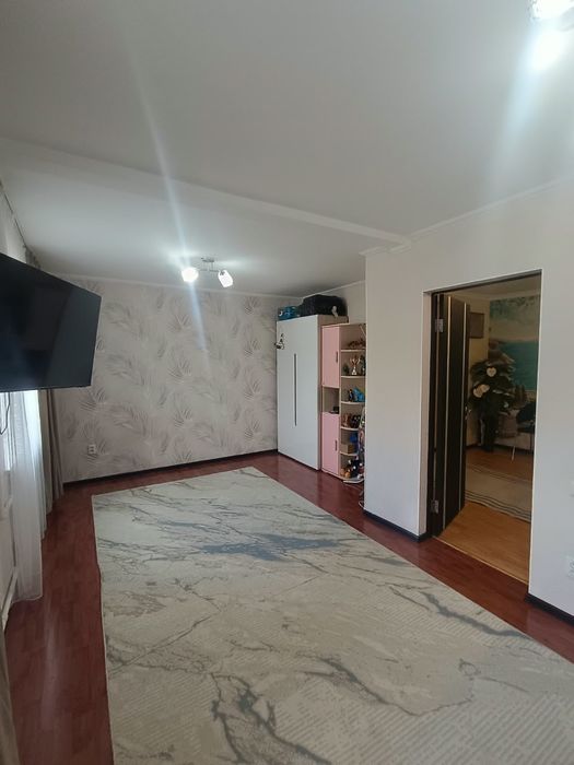 Продам 5 к.кв р-он Летное