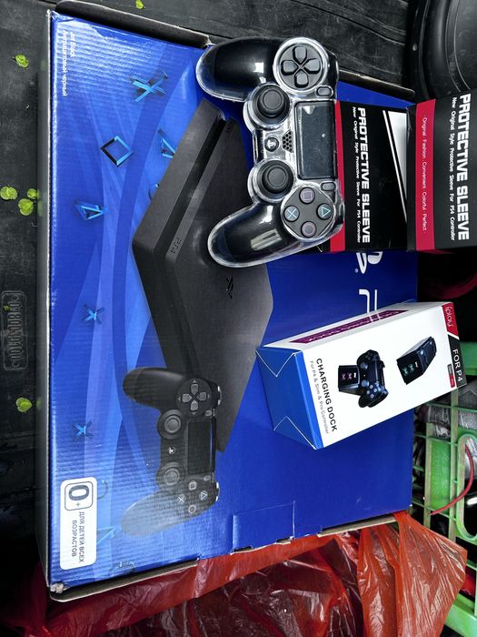 продам Ps4 новые