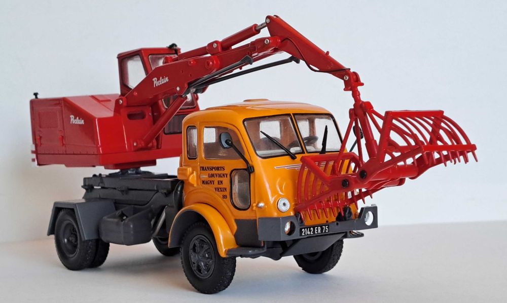 Camioane diverse, scara 1:43