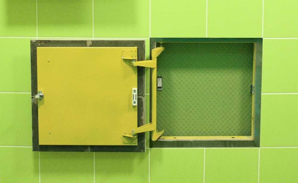 Металлический нажимной ревизионный люк