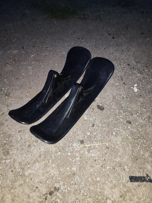 Продам лыжи для самоката