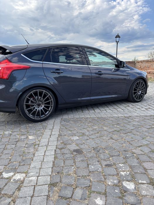 FORD Focus 2012 — imagine 4