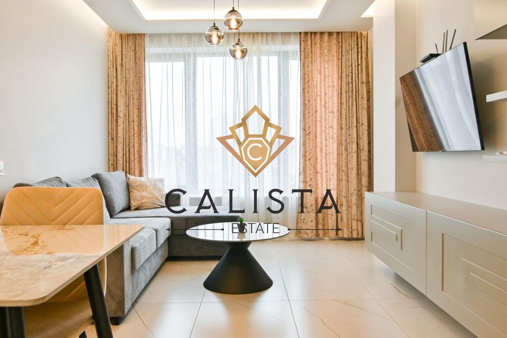 Дава се под наем Двустаен апартамент в София, Център - 55 кв.м за 870 € - Снимка #2