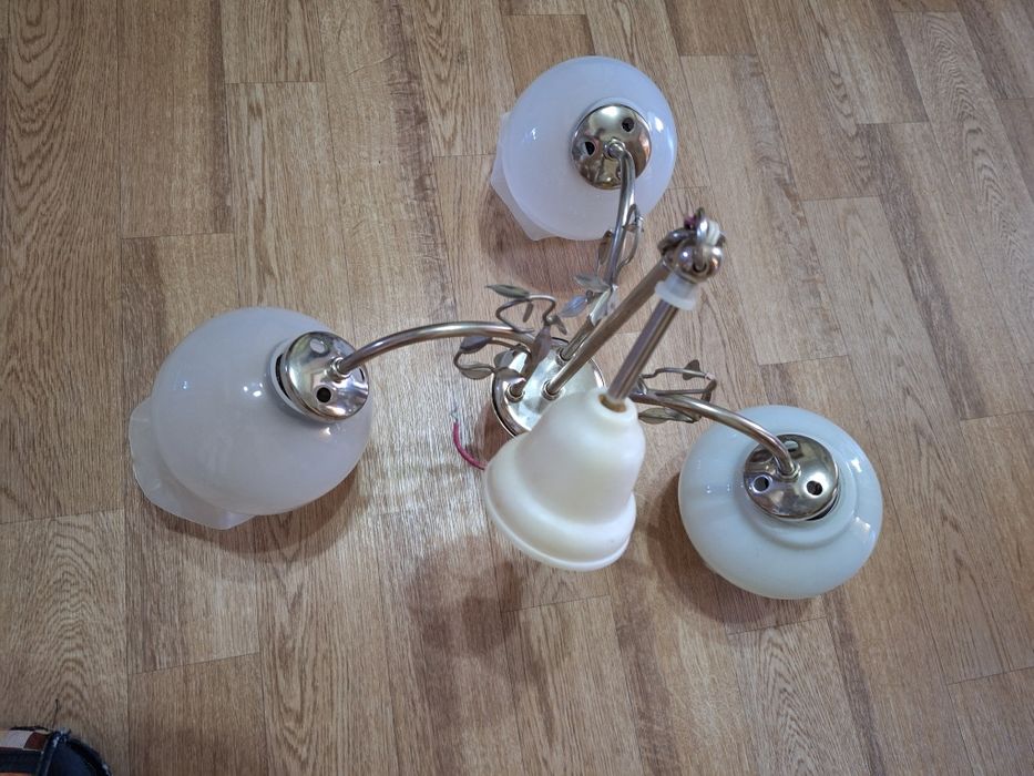 Люстра 3-х рожковая