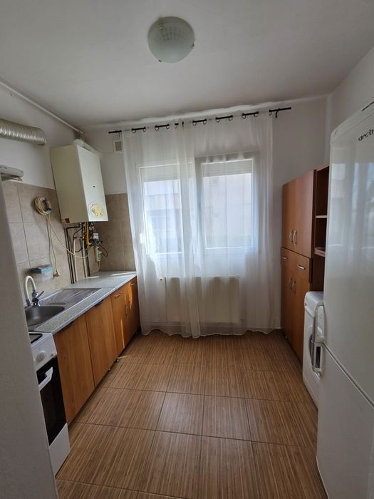 Proprietar vand garsoniera 24 mp utili (15 mp in CF), Timisoara Str. Polona 2, pozitie excelenta
