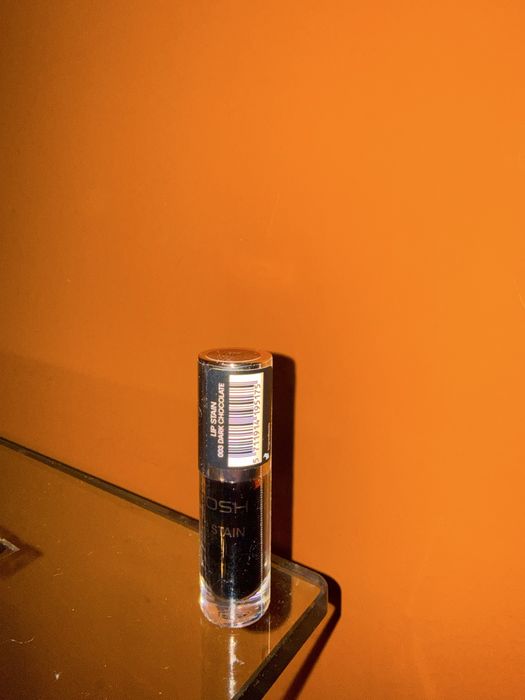 GOSH lip stain nuanța Dark Chocolate