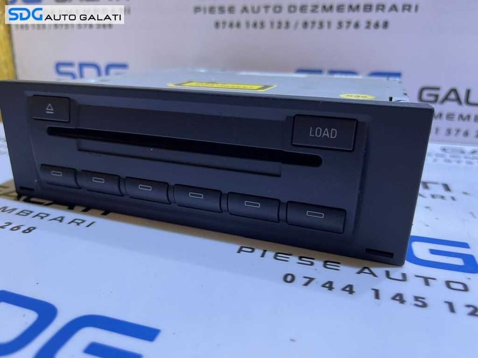 Magazie CD - uri Skoda Octavia 2 2004 - 2013 Cod 1Z0035111A [L5574]