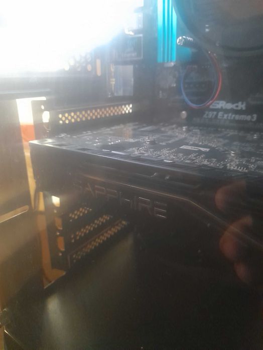 i7/rx560/16gb/rgb keys