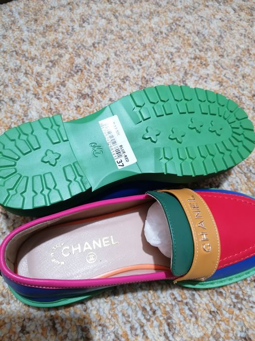 Дамски обувки, нови