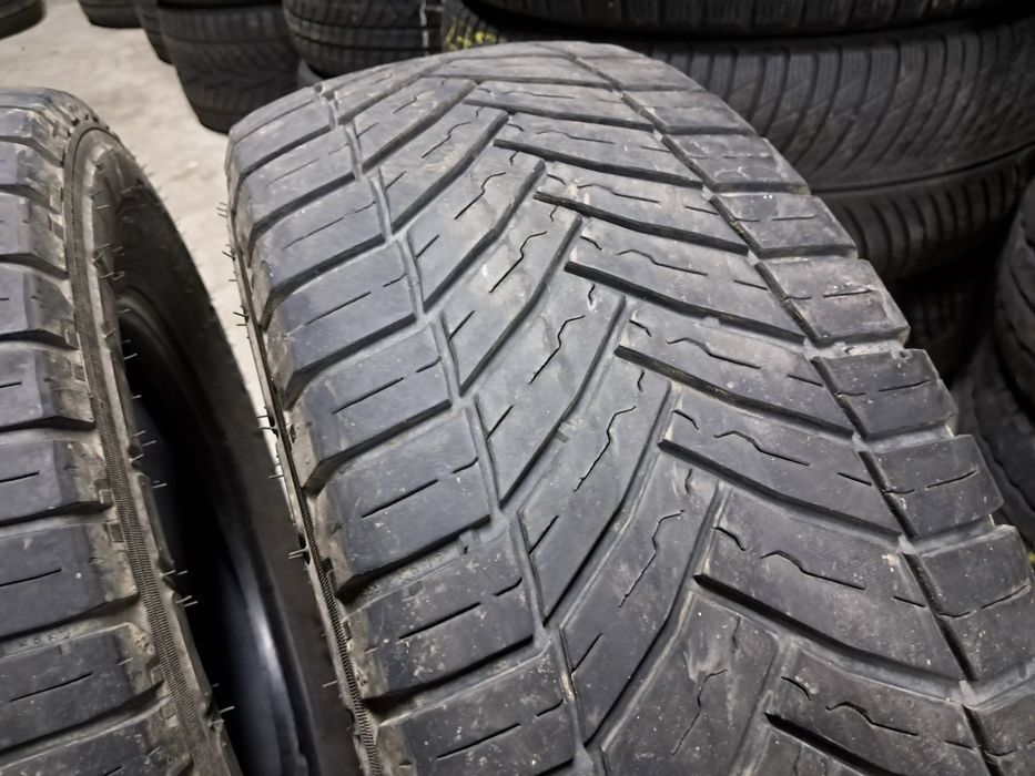 Anvelope second iarna 215 75 R16C Michelin  3buc