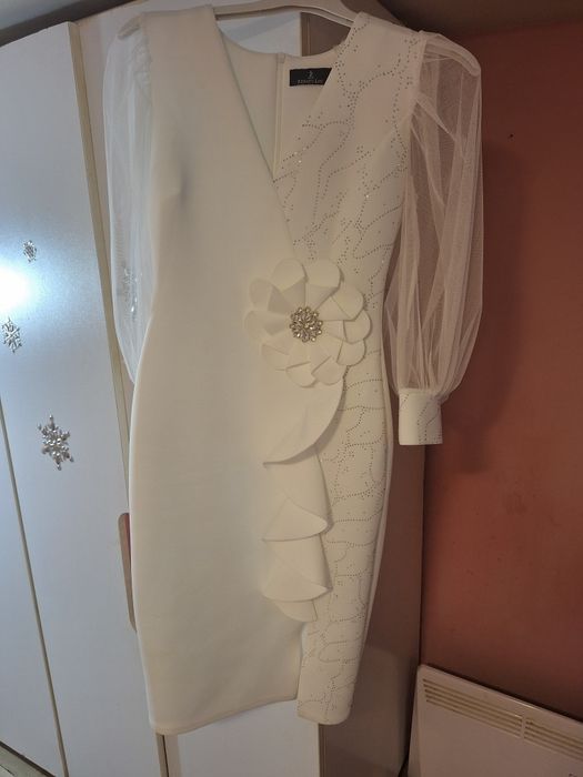 Rochie dama de ocazie