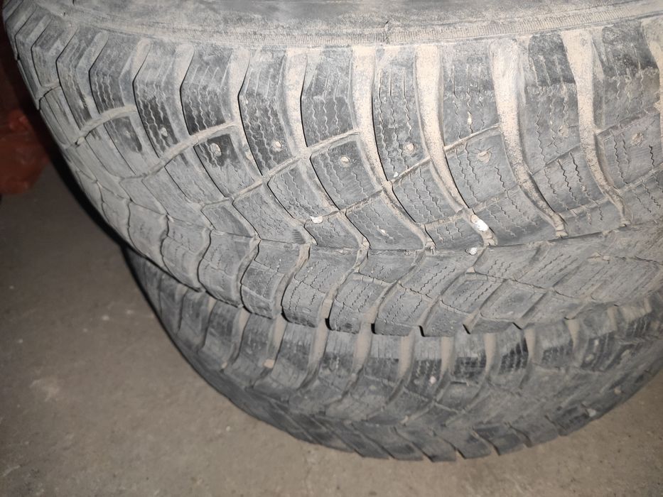 Резина. Шины 205/75/R15