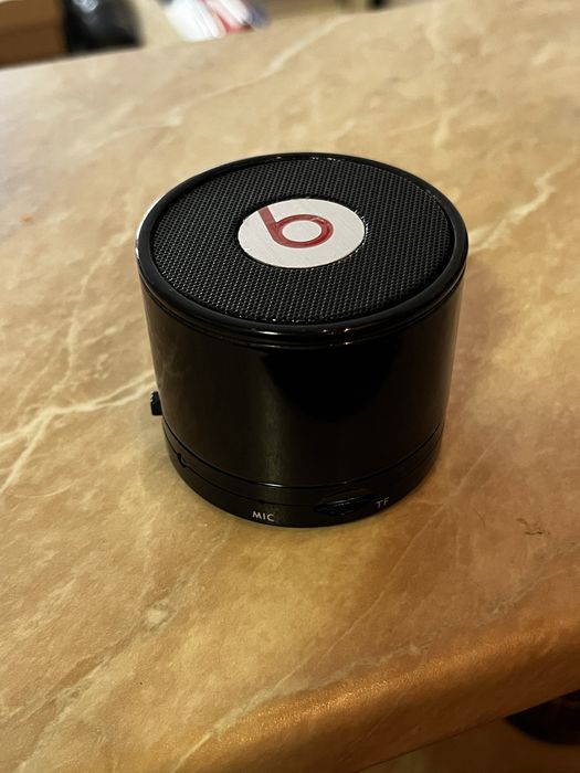 Колонки Beats by Dre