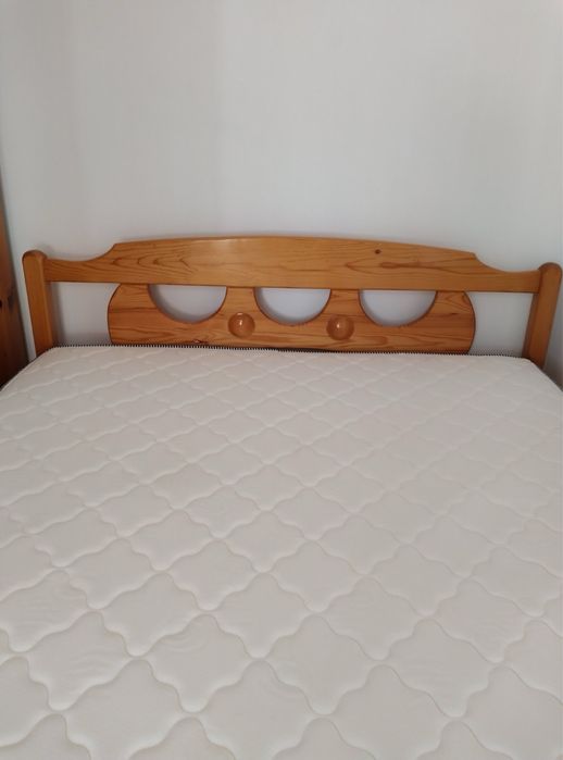 Спалня с чисто нов матрак!