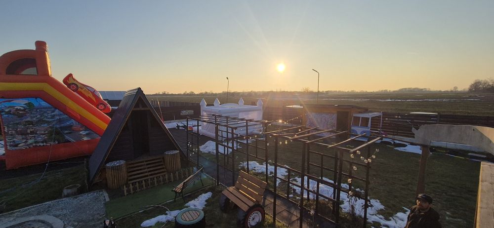 Loc de joaca, trambulina, topogan gonfabil