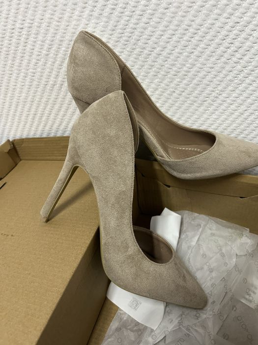 Продаются туфли, 37 р, в идеальнлм состоянии, за символическую цену!!!