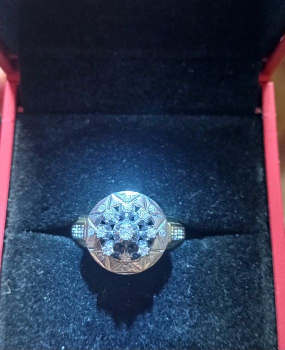 Бижутерия под бриллиант