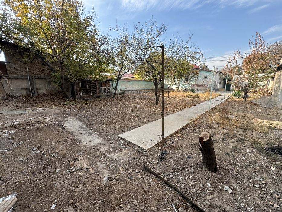 Продаю срочно 6 соток Мирзо Улугбекский р . 30 за сотку