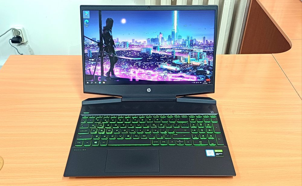 ИГРАВОЙ мощный ноутбук