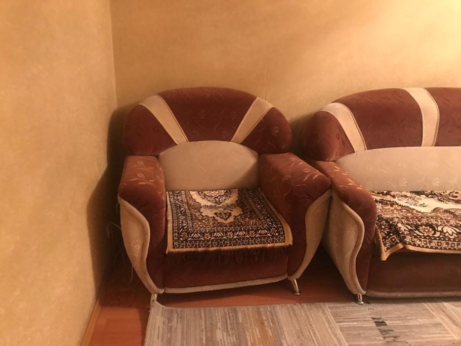 Продам диваны и кресло