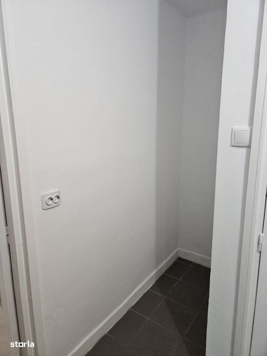 Apartament 2 camere decomandat.