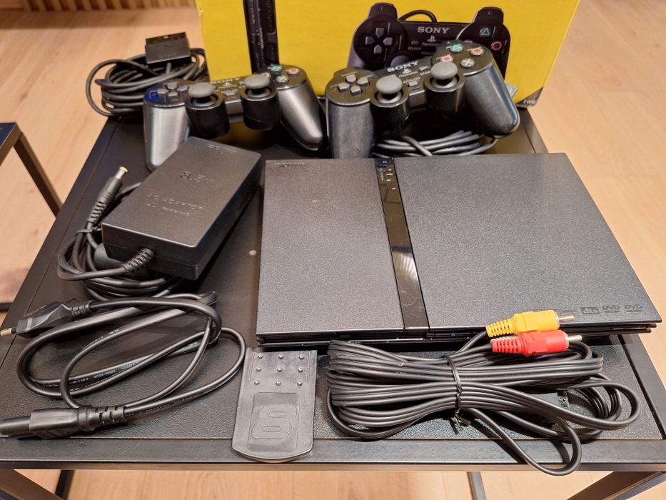 Playstation 2 slim + кутия