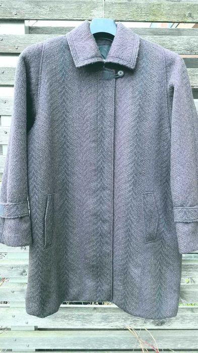 Ново Палто (без етикет) с интересен десен и състав, размер 46, XL/XХL.