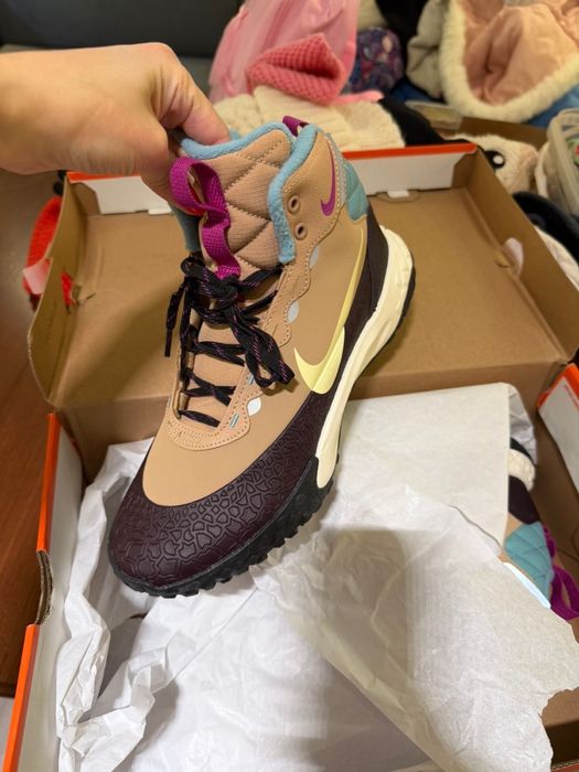 Новый ботинки/кеды Nike. Демисезон. 25000