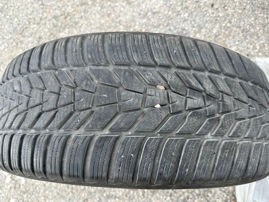 235/55 R19 105V XL Hankook Winter i*cept evo3 4бр гуми за SUV Volvo XC60, Kia Sorento, Hyundai Santa Fe, Audi Q5 и др