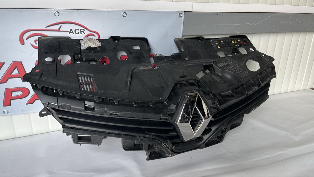 2 броя Решетка/маска Renault Clio 4 (2012-2020)